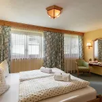 Hochfeldalm Penzion Sankt Johann in Tirol