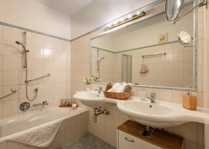 Hochfeldalm 2* St. Johann in Tirol